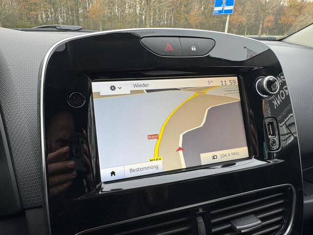 Renault CLIO 0.9 TCe Limited