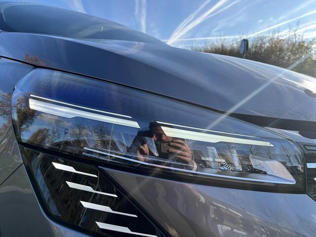 Renault CLIO 1.6 E-Tech Full Hybrid 145 esprit Alpine / PACK WINTER / ADAPTIEVE CRUISE CONTROL / APPLE CARPLAY EN ANDROID AUTO