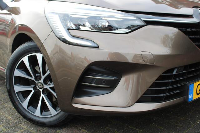 Renault CLIO 1.3i TCe 130 pk EDC AUTOMAAT Intens met o.a. 360 camera/parkeerass. e.t.c.