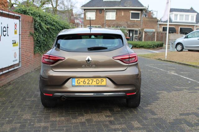 Renault CLIO 1.3i TCe 130 pk EDC AUTOMAAT Intens met o.a. 360 camera/parkeerass. e.t.c.