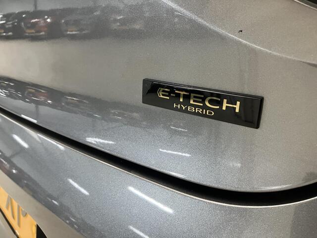 Renault CLIO 1.6 E-Tech Full Hybrid 145 techno / NL Auto / 17 Inch Velgen / Navigatie / Camera / Climate Control / Cruise Control / Apple CarPlay/Android Auto /