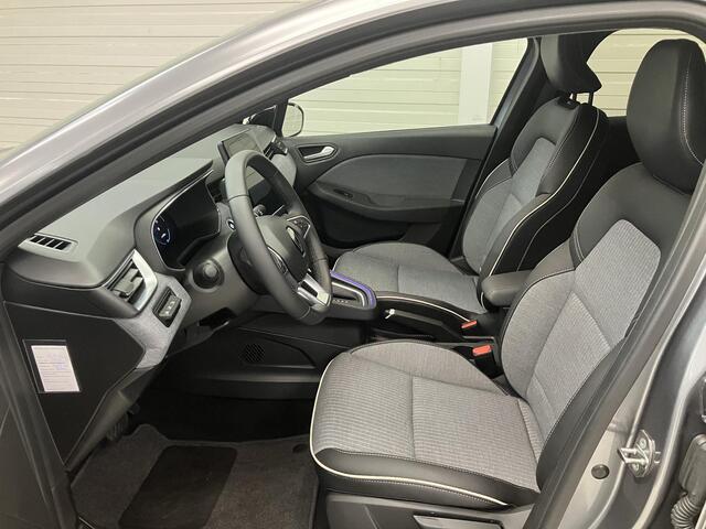 Renault CLIO 1.6 E-Tech Full Hybrid 145 techno / NL Auto / 17 Inch Velgen / Navigatie / Camera / Climate Control / Cruise Control / Apple CarPlay/Android Auto /