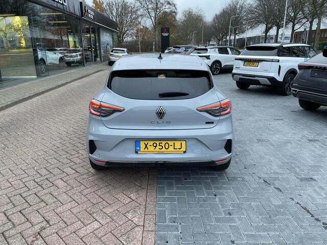 Renault CLIO 1.6 E-Tech Full Hybrid 145 techno | achteruitrijcamera | Navigatie | Carplay/Android |