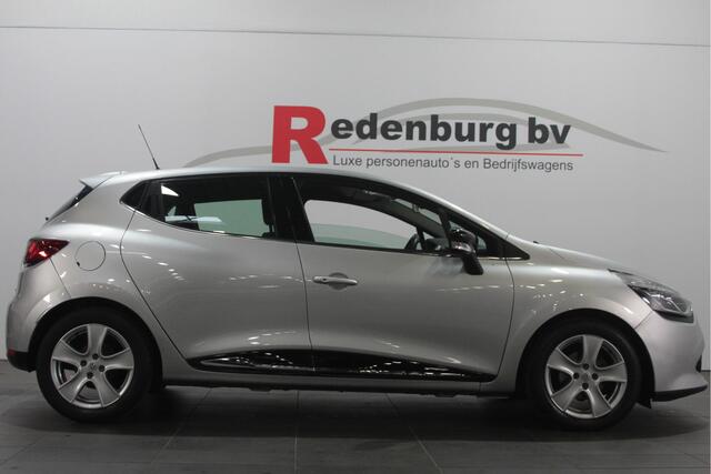 Renault CLIO 0.9 TCe Iconic - Camera / Navi / Cruise / BT