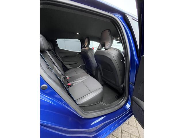 Renault CLIO 1.6 E-Tech Full Hybrid 145 esprit Alpine Navigatie / Climate control / Cruise control