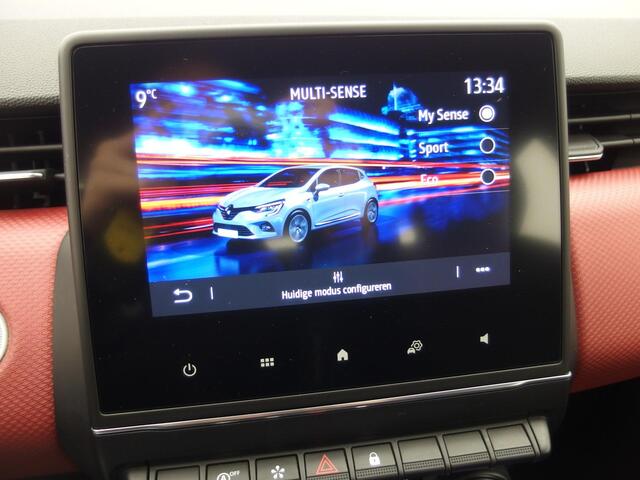 Renault CLIO 1.0 TCe Intens FULL LED / KEYLESS / CARPLAY / CAMERA / CLIMA / BLUETOOTH / CRUISE / NL-AUTO