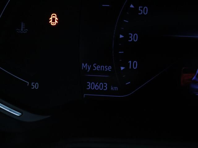 Renault CLIO 100pk TCe Intens Cruise | Climate | Carplay | Parkeersens. achter