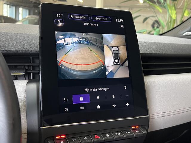 Renault CLIO 1.6 E-Tech Hybrid 140 Initiale Paris | Groot Navi | Bose | 360 | PDC V+A | Stoel & stuurverwarming | 17" | 100% Dealer onderhouden!