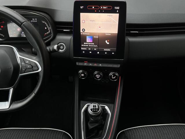 Renault CLIO 1.0 TCe Intens | Dealer onderhouden | Apple CarPlay / Android Auto | Achteruitrijcamera | Parkeersensoren V+A |