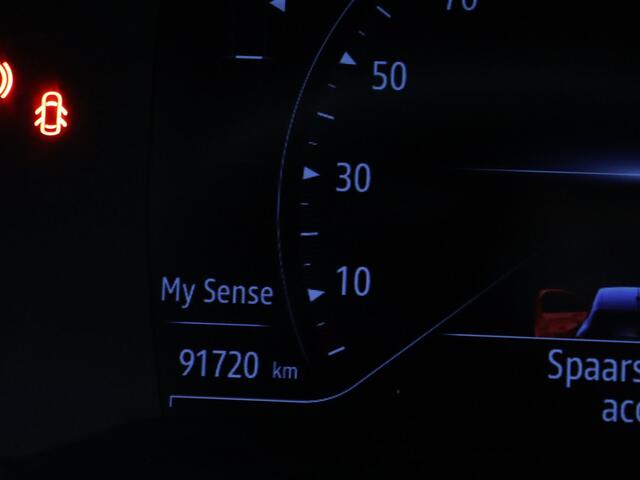 Renault CLIO 100pk TCe Initiale Paris 360° Camera | Cruise | Navi | Parkeersens. v+a