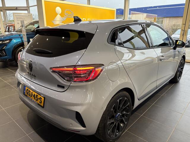 Renault CLIO 1.6 E-Tech Full Hybrid 145 AUT esprit Alpine | Trekhaak | 360 camera | Adaptive Cruise | Stoel- en stuurverwarming