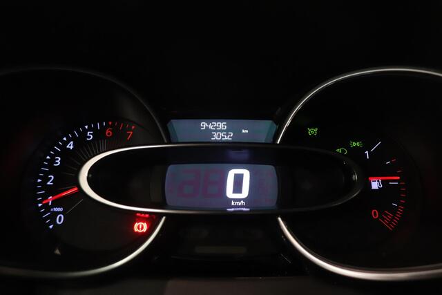 Renault CLIO Estate 0.9 TCe Limited | Airconditioning | Cruise control | Navigatie | Parkeersensor | Bluetooth |