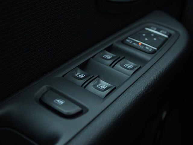 Renault CLIO 0.9 TCe Intens