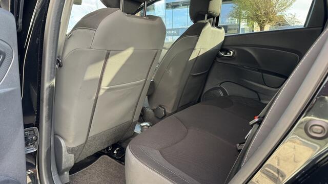 Renault CLIO Estate 0.9 TCe Limited