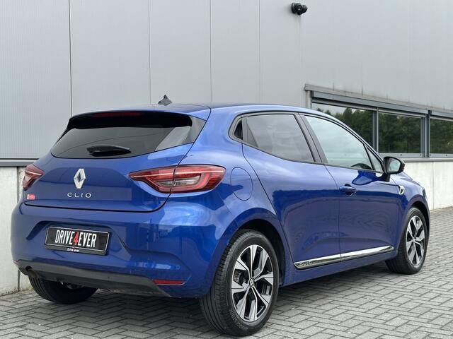 Renault CLIO 1.0 TCe LIMITED 2022 NAVI PDC AIRCO SPORTVELGEN ELEK PAKKET