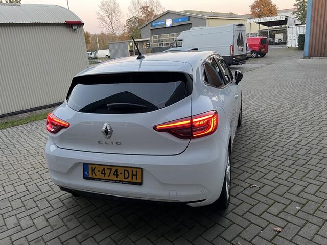 Renault CLIO 1.0 TCe Bi-F. Intens