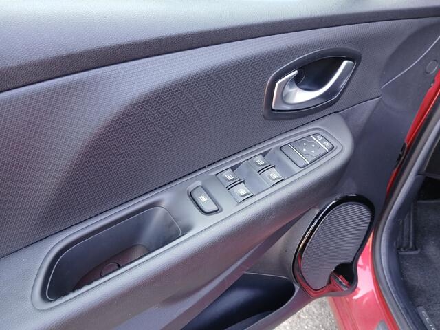 Renault CLIO Estate 0.9 TCe Limited