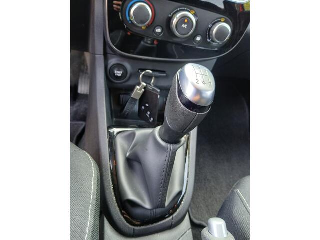 Renault CLIO Estate 0.9 TCe Limited