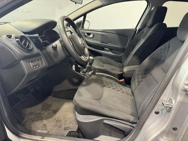 Renault CLIO Estate 0.9 TCe Limited Navigatie PDC Airco