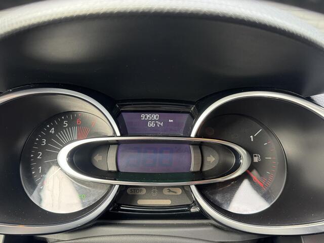 Renault CLIO 0.9 TCe Eco2 Expression I INCL. ¤ 850,00 AFL.KOSTEN + BOVAG GARANTIE