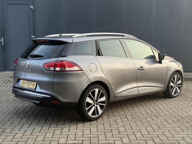 Renault CLIO Estate 1.2 Iconic / Stoelverwarming / Cruise Control / Navigatie / Bluetooth / All Season Banden /