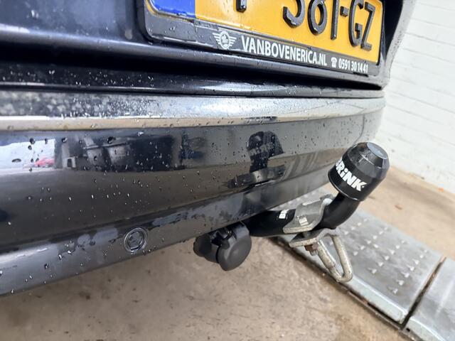 Renault CLIO Estate 1.2 TCe Limited Trekhaak Navi Cruise Pdc Clima