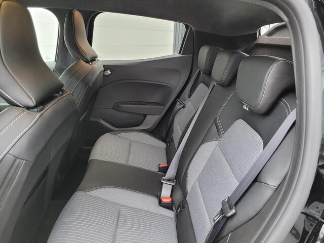 Renault CLIO 1.6 E-Tech Full Hybrid 145 techno | Winter Pack | Trekhaak |