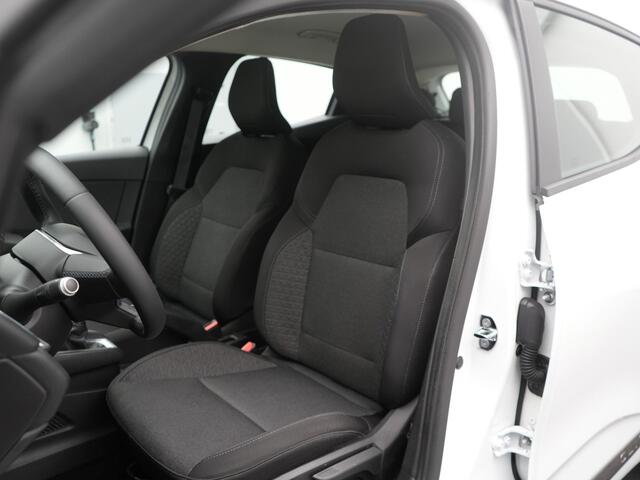 Renault CLIO TCe 100 Zen - RIJKLAARPRIJS - Cruise Control - Navigatie - Dealeronderhouden