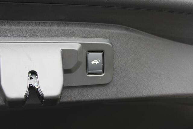 Renault ESPACE E-Tech full hybrid 200 iconic 7p. | 360 CAMERA | 4 CONTROL | HEAD-UP DISPLAY | CLIMATE CONTROL | ADAPT. CRUISE CONTROL | APPLE CARPLAY