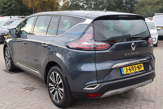 Renault ESPACE 1.8 TCe Initiale Paris 7p. Panoramadak, Lederen interieur, Trekhaak, Voor- en Achterstoelen verwarmd, Head up display, Vol Opties!