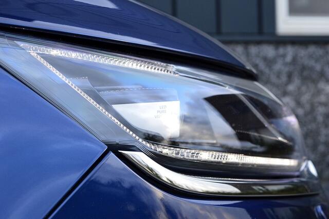 Renault ESPACE 1.8 TCe Initiale Paris 7p. Rijklaarprijs-Garantie Leder Panoramadak Navigatie Airco Bose 19 Inch