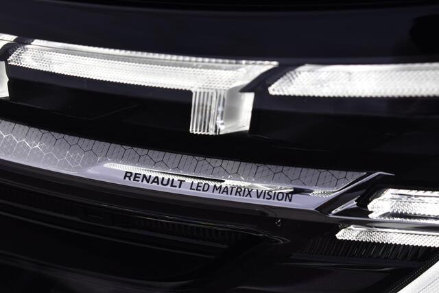 Renault ESPACE E-Tech full hybrid 200 iconic | 7 PERSOONS | FULL OPTION | 360 CAMERA | HARMAN/KARDON | PANORAMADAK | STUUR/STOELVERWARMING | ADAPT. CRUISE CONTROL | HUD | LEDER