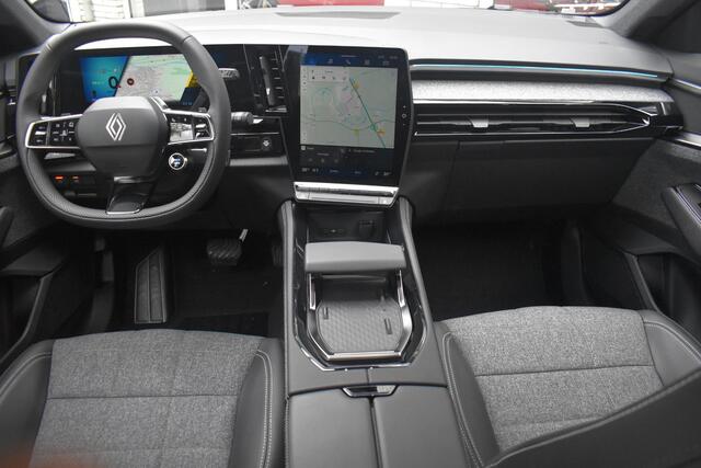 Renault ESPACE E-Tech full hybrid 200 techno 7p. Pano ACC Navi LE