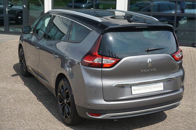 Renault GRAND SCENIC 1.3 TCe 140 EDC Intens 7P Black Edition