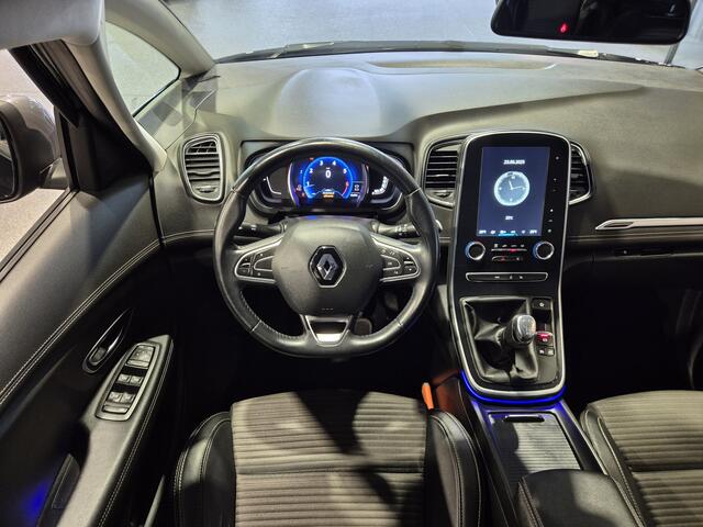 Renault GRAND SCENIC 1.3 140pk TCe Intens 7p. Half leder | Sensoren | LED | Navi | Lane | Dodehoek