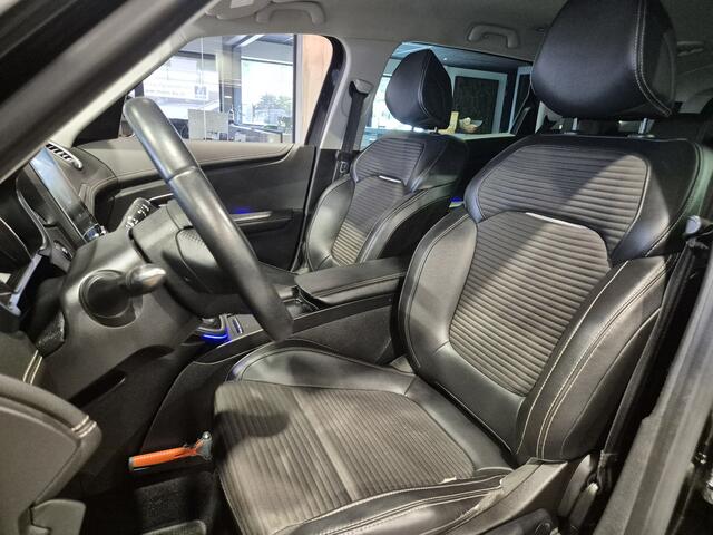 Renault GRAND SCENIC 1.3 140pk TCe Intens 7p. Half leder | Sensoren | LED | Navi | Lane | Dodehoek