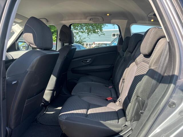 Renault GRAND SCENIC 1.2 Benzine 7-Persoons 2017 137.000KM