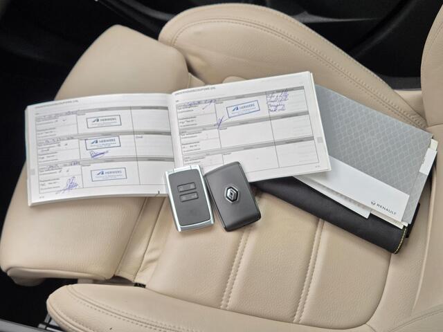 Renault GRAND SCENIC 1.3 TCe Intens 160 PK Automaat / 1e Eigenaar / Dealer Onderhouden / Lederen Bekleding met Elektrische Stoelen / Adaptief Cruise Control / Head Up Display / Bose Audio / Stoelverwarming / Dode Hoek Detectie / Achteruitrijcamera / Z.G.A.N. WINTERSET LM 7 / 