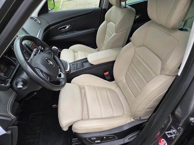 Renault GRAND SCENIC 1.3 TCe Intens 160 PK Automaat / 1e Eigenaar / Dealer Onderhouden / Lederen Bekleding met Elektrische Stoelen / Adaptief Cruise Control / Head Up Display / Bose Audio / Stoelverwarming / Dode Hoek Detectie / Achteruitrijcamera / Z.G.A.N. WINTERSET LM 7 / 