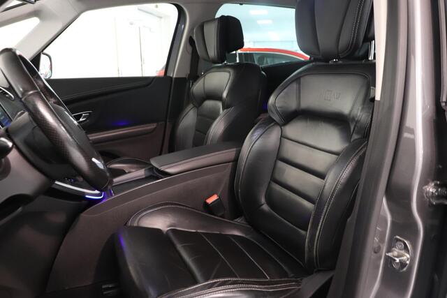 Renault GRAND SCENIC 1.3 TCe Initiale Paris 7p. | Camera | Lederen bekleding | Stoelverwarming | Head up display | Trekhaak | LED koplampen |