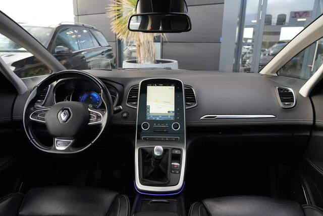 Renault GRAND SCENIC 1.2 TCe Initiale Paris 7p. 132pk Panoramadak/Stoelverwarming/Camera