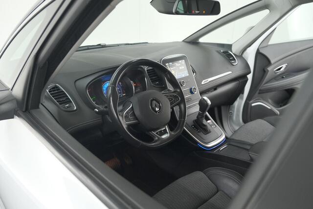 Renault GRAND SCENIC TCe 140 EDC Intens | 7 Zitplaatsen | Trekhaak | Camera | Dodehoekdetectie