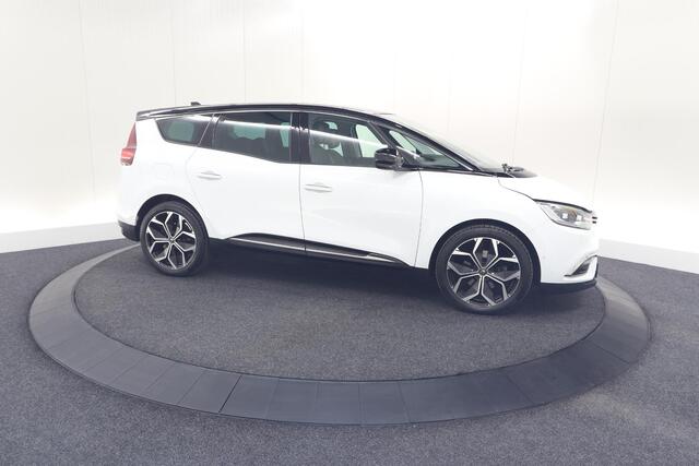 Renault GRAND SCENIC TCe 140 EDC Intens | 7 Zitplaatsen | Trekhaak | Camera | Dodehoekdetectie
