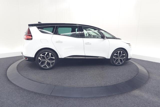 Renault GRAND SCENIC TCe 140 EDC Intens | 7 Zitplaatsen | Trekhaak | Camera | Dodehoekdetectie