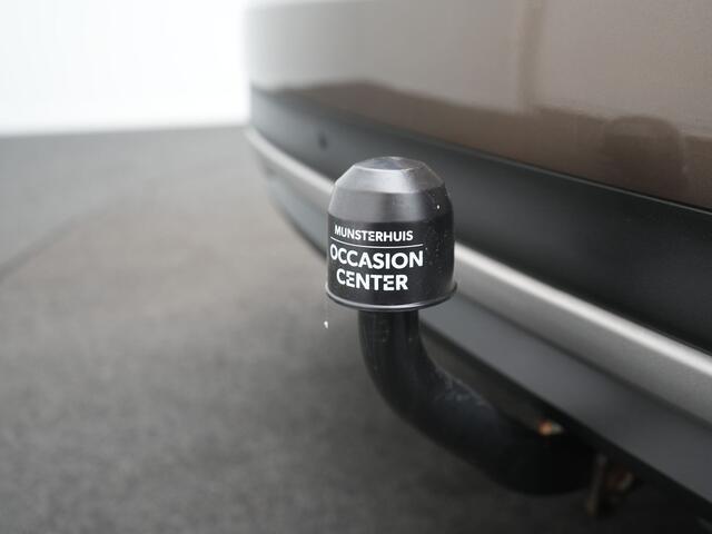 Renault GRAND SCENIC TCe 140 Intens - RIJKLAARPRIJS - 5-persoons - Achteruitrijcamera - Trekhaak