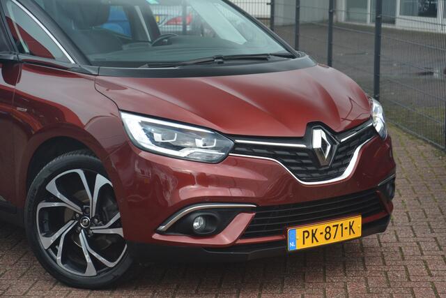 Renault GRAND SCENIC 1.6 dCi Bose | Navigatie | Camera | Panoramadak | Cruise-control | Massage stoel | Leer | NL auto!! |