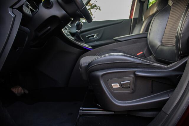 Renault GRAND SCENIC dCi 160 EDC Bose | Trekhaak | Achteruitrijcamera | Clima