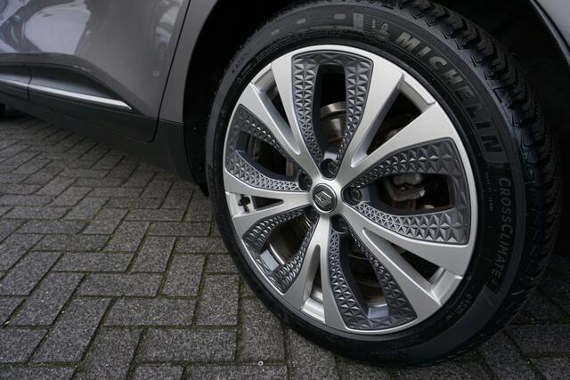 Renault GRAND SCENIC 1.2 TCE COLLECTION LUXE NL AUTO PERFECT ONDERHOUDEN! DEC 2017 7P 7ST FULL LED CAMERA 20INCH 4X ALL SEASON BANDEN NAVI APPS KEYLESS CLIMA CRUISE PDC V+A BLUETOOTH 1/2LEDER ENZ...