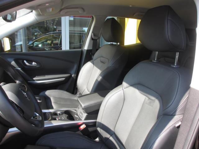 Renault KADJAR 1.3 TCe 140P Intens / CAMERA / 19"/ NAVI / PARK. SENSOREN