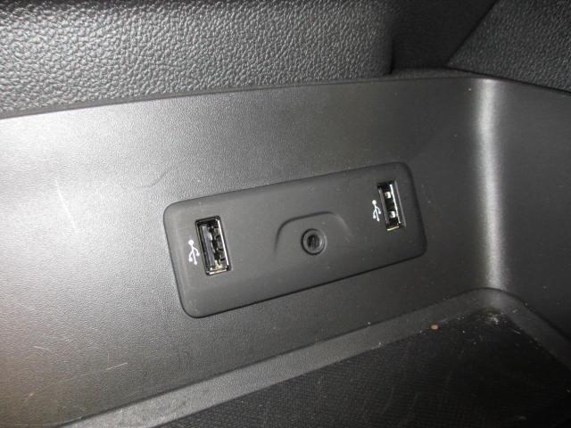 Renault KADJAR 1.3 TCe 140P Intens / CAMERA / 19"/ NAVI / PARK. SENSOREN